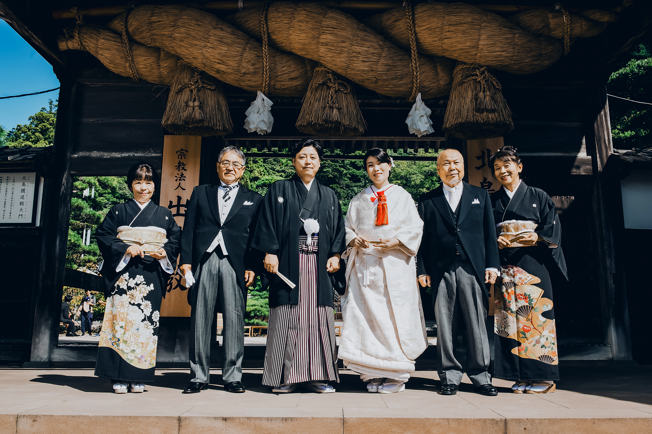 出雲教結婚式場・北島国造館の結婚式の家族写真